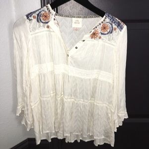 knox rose flowy top